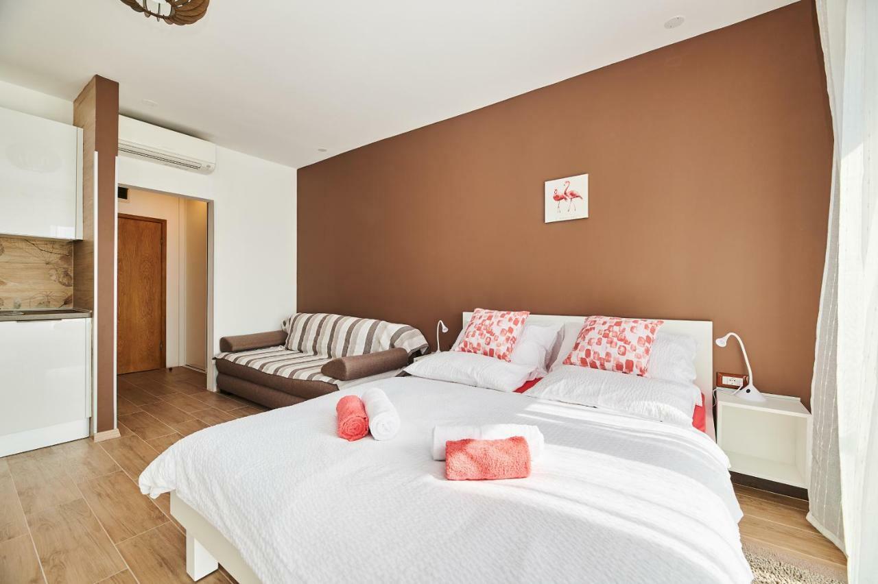 Studio apartman Lena Umago Esterno foto