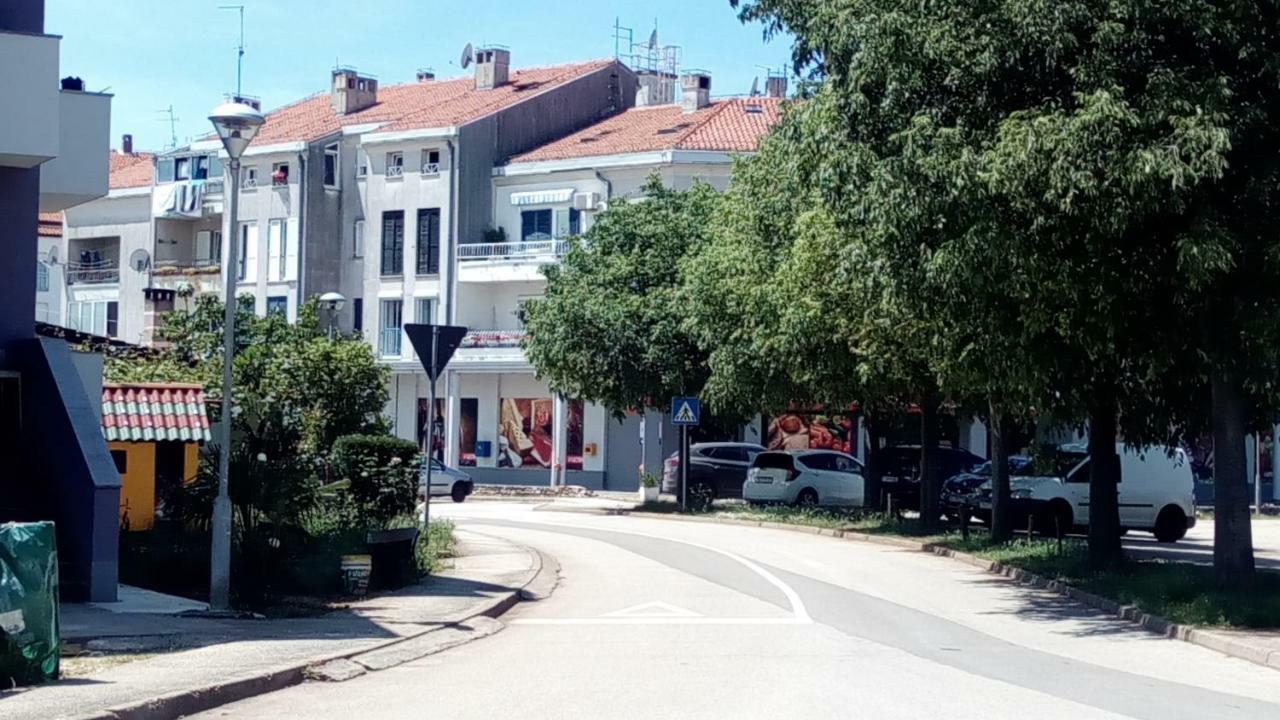Studio apartman Lena Umago Esterno foto